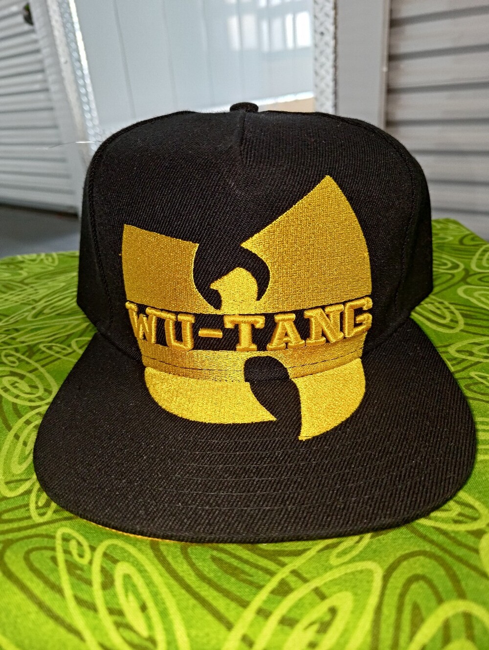 Wu-Tang Clan Unisex Big Logo Black Yellow Adjustable Snapback Hat Cap OSFM